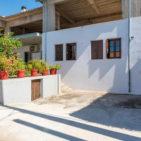 Casa vacanze The Backyard- στην αγριά, βόλου *