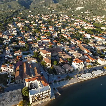 The Backyard- στην αγριά, βόλου Agria