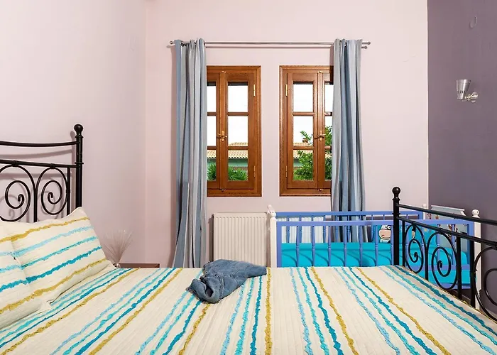 The Backyard- στην αγριά, βόλου