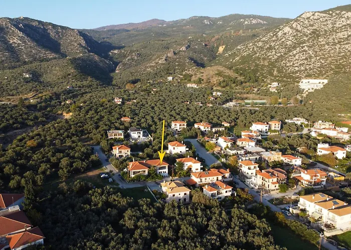 The Backyard- στην αγριά, βόλου * Αγριά