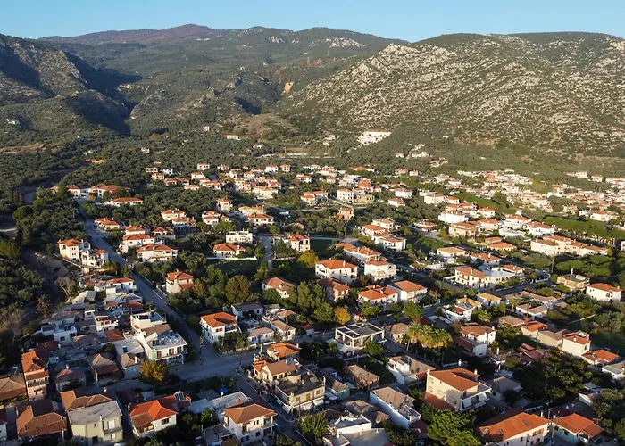 The Backyard- στην αγριά, βόλου *